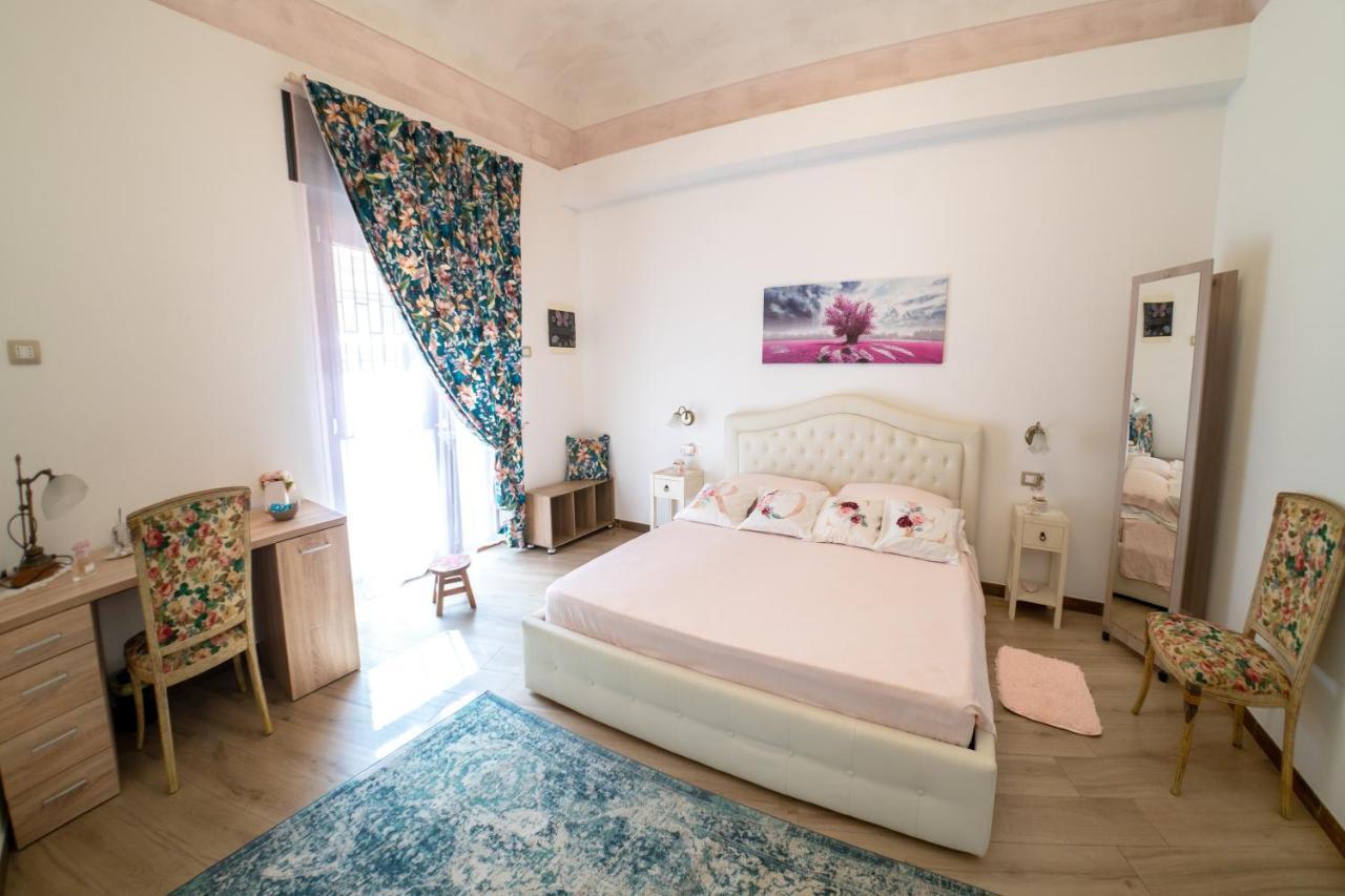 Rose House *